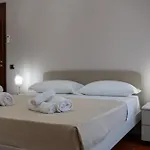 Апартаменти Tramonto Marina Чефалу